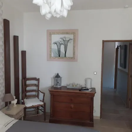 Les Olivades 3*
